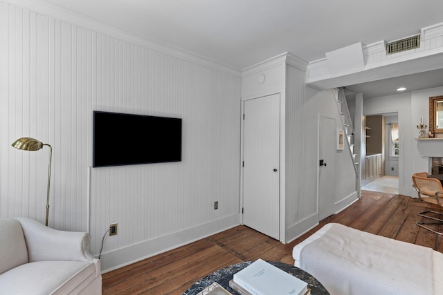 176 Smith St, Charleston, SC 29403 - living area featuring hardwood / wood-style floors and crown molding