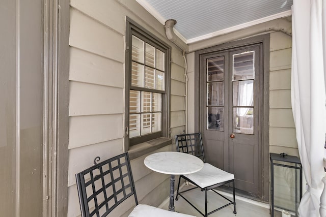 176 Smith St, Charleston, SC 29403 - entrance to property featuring covered porch