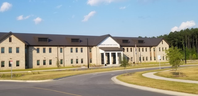 view of building exterior