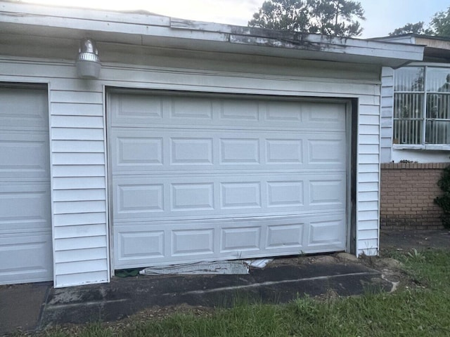 495 Majority Rd, Orangeburg, SC 29118 - view of garage