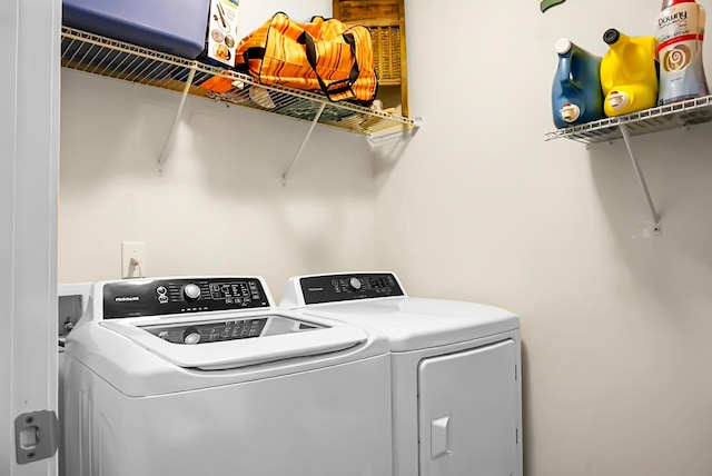 508 Glady Rd, Moncks Corner, SC 29461 - washroom featuring independent washer and dryer