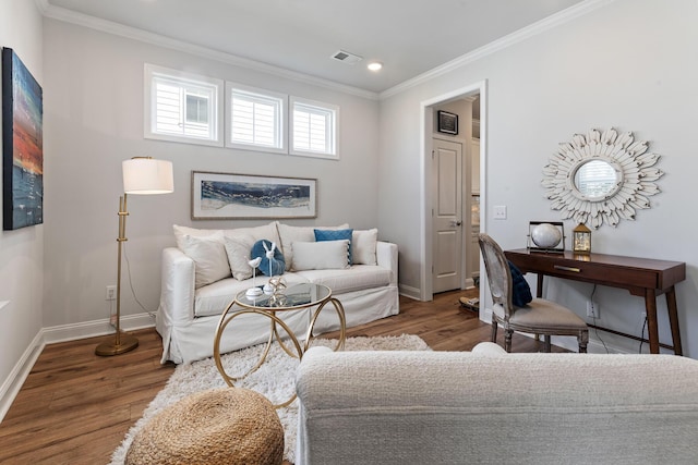403 Cool Bend Ln, Summerville, SC 29486 - living area featuring ornamental molding, wood finished floors, baseboards, and recessed lighting