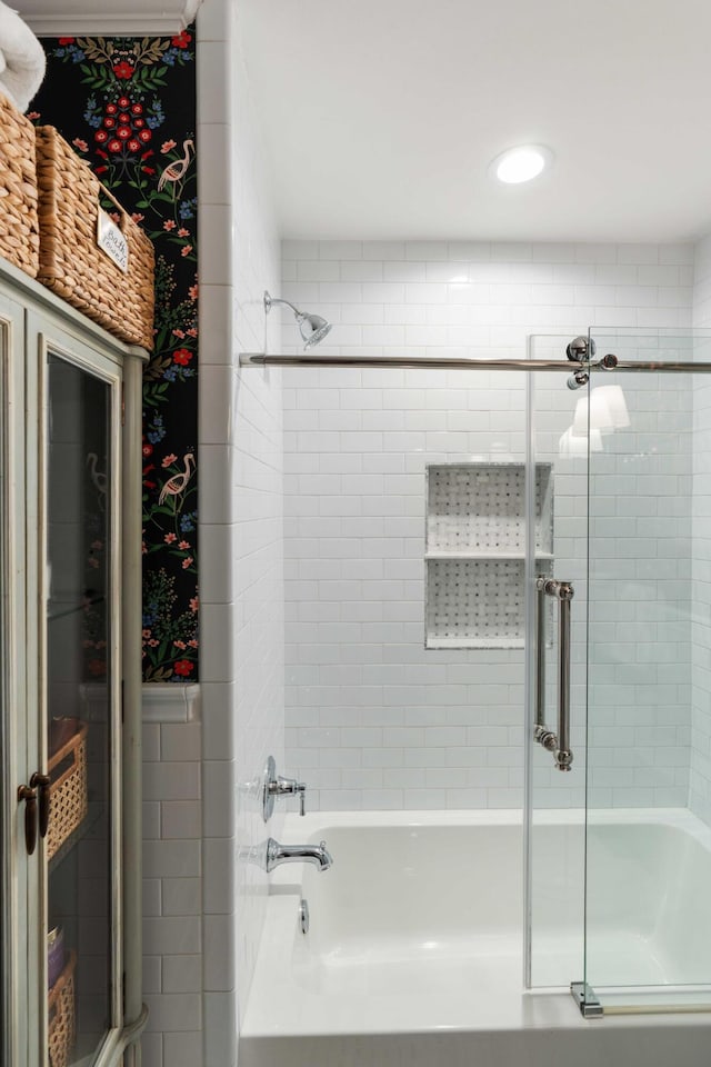 1661/2 Queen St, Charleston, SC 29401 - bathroom with enclosed tub / shower combo and recessed lighting