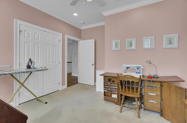 home office with carpet floors, ornamental molding, ceiling fan, baseboards, and recessed lighting