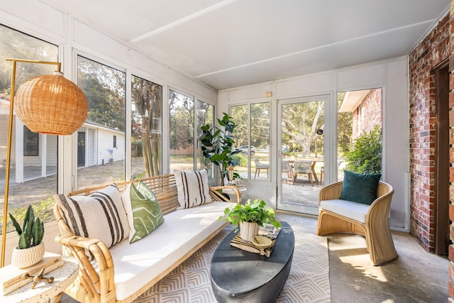 view of sunroom / solarium