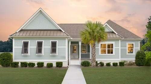 view of front of home with a lawn