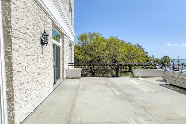 1 King Street 209 & 210, Charleston, SC 29401 - view of patio / terrace