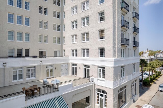 1 King Street 209 & 210, Charleston, SC 29401 - view of apartment building / complex
