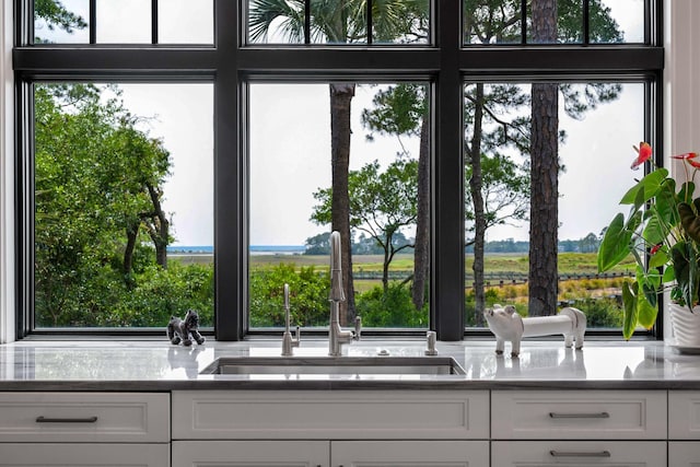 79 Trailing Vine Way, Kiawah Island, SC 29455 - interior space featuring a sink