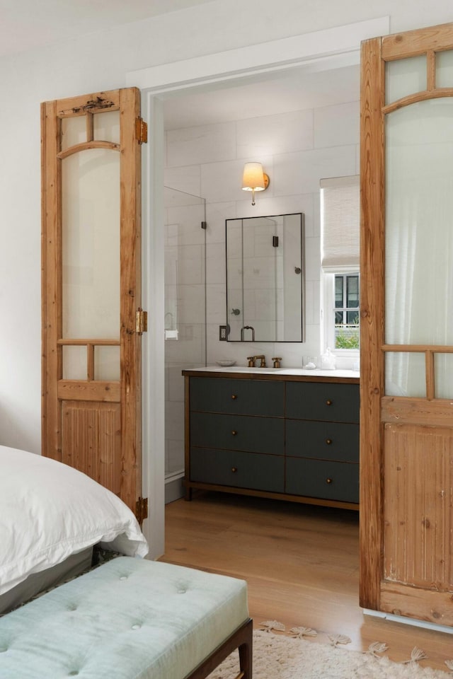 926 Pitt St, Mount Pleasant, SC 29464 - bedroom with wood finished floors
