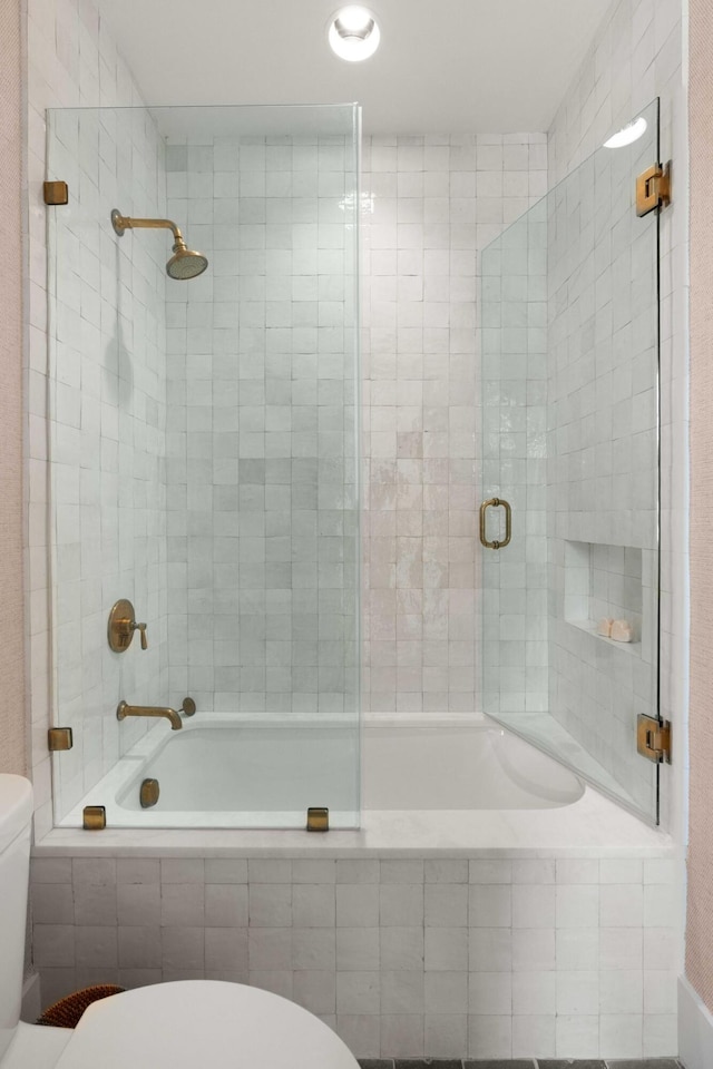 926 Pitt St, Mount Pleasant, SC 29464 - full bathroom with toilet and tiled shower / bath