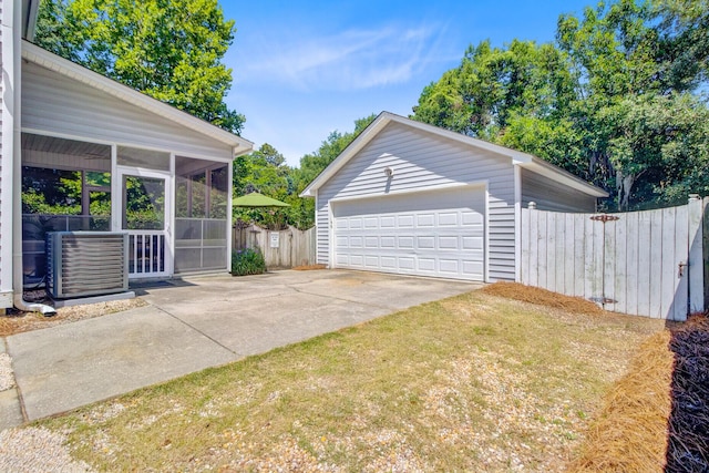 2404 Fulford Ct, Mount Pleasant, SC 29466 - view of detached garage