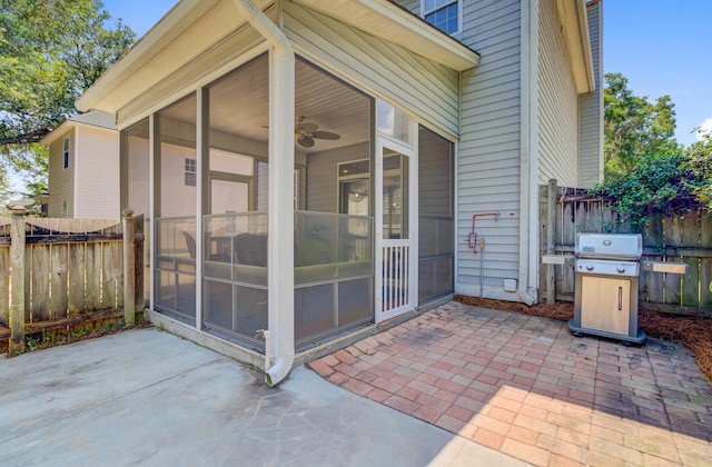 2404 Fulford Ct, Mount Pleasant, SC 29466 - view of patio with a sunroom, grilling area, and a ceiling fan