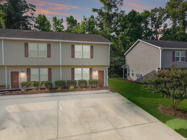 1069 Lexi Ct, Ladson, SC 29456 - view of front of property with a front yard