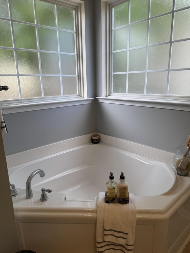 101 Cobblers Glen Ct, Lexington, SC 29072 - full bathroom with a garden tub and a healthy amount of sunlight