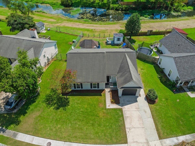 bird's eye view featuring a water view