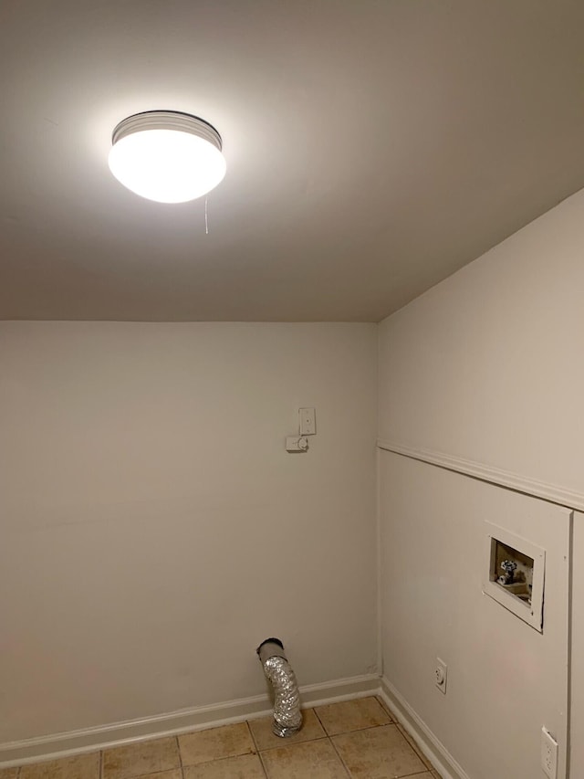 laundry room featuring light tile patterned floors, hookup for a washing machine, electric dryer hookup, laundry area, and baseboards