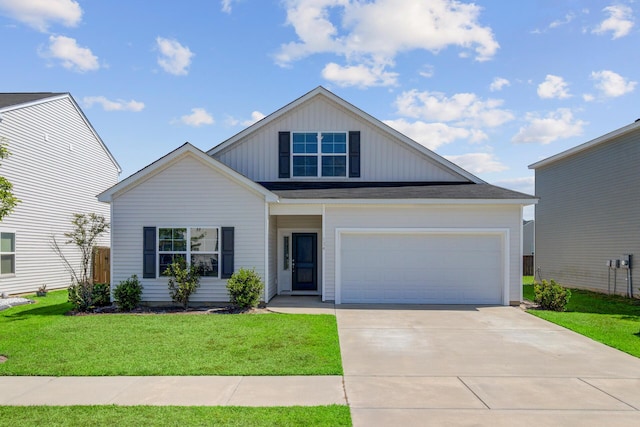 view of front of property with a front lawn and driveway