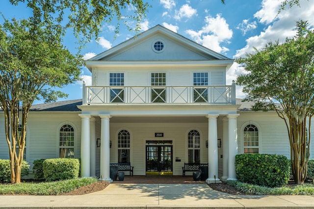 view of front of property with covered porch