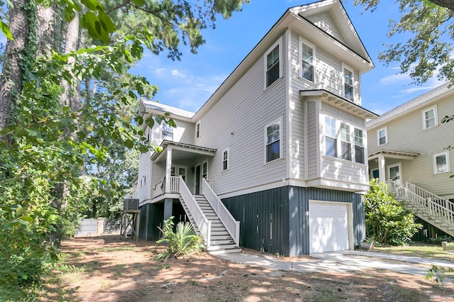 view of front of home featuring a garage