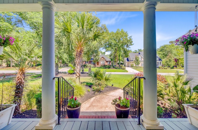 4227 Sawgrass Dr, North Charleston, SC 29420 - porch with a yard