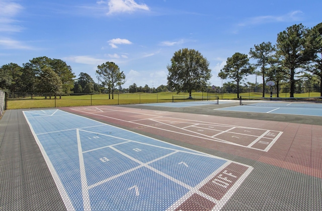 4227 Sawgrass Dr, North Charleston, SC 29420 - view of community with shuffleboard