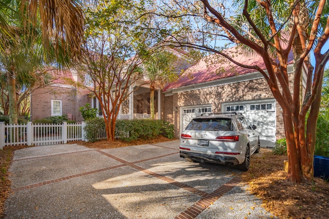 view of front facade with a garage