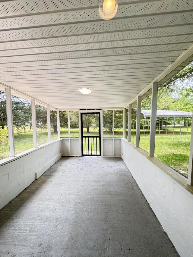 view of unfurnished sunroom