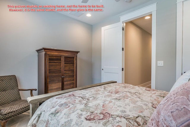 bedroom featuring ceiling fan