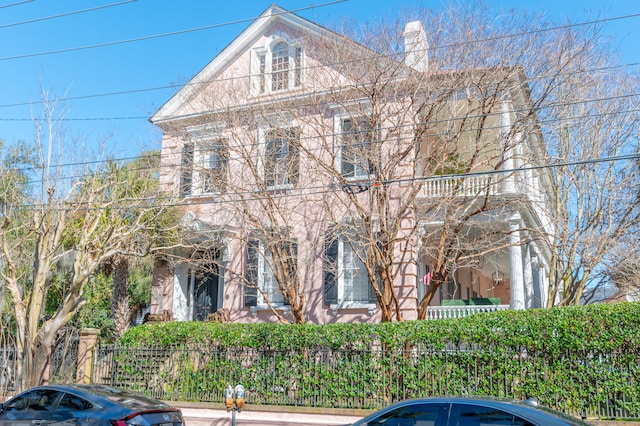 view of front of house