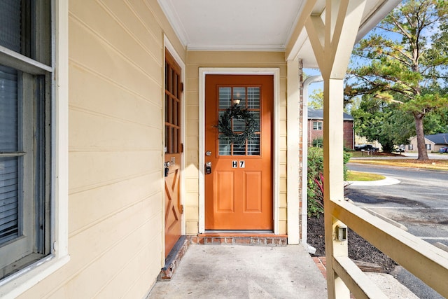 property entrance with a porch