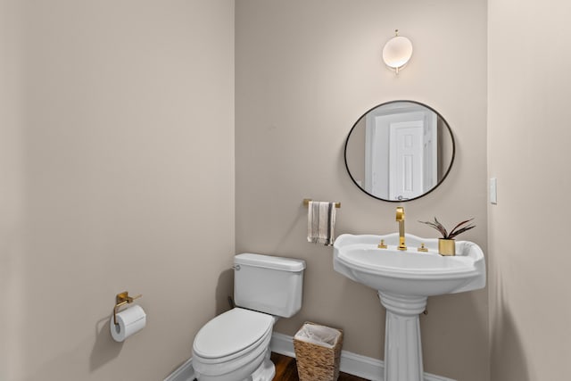 1324 Southlake Dr, Mount Pleasant, SC 29464 - bathroom featuring baseboards and toilet