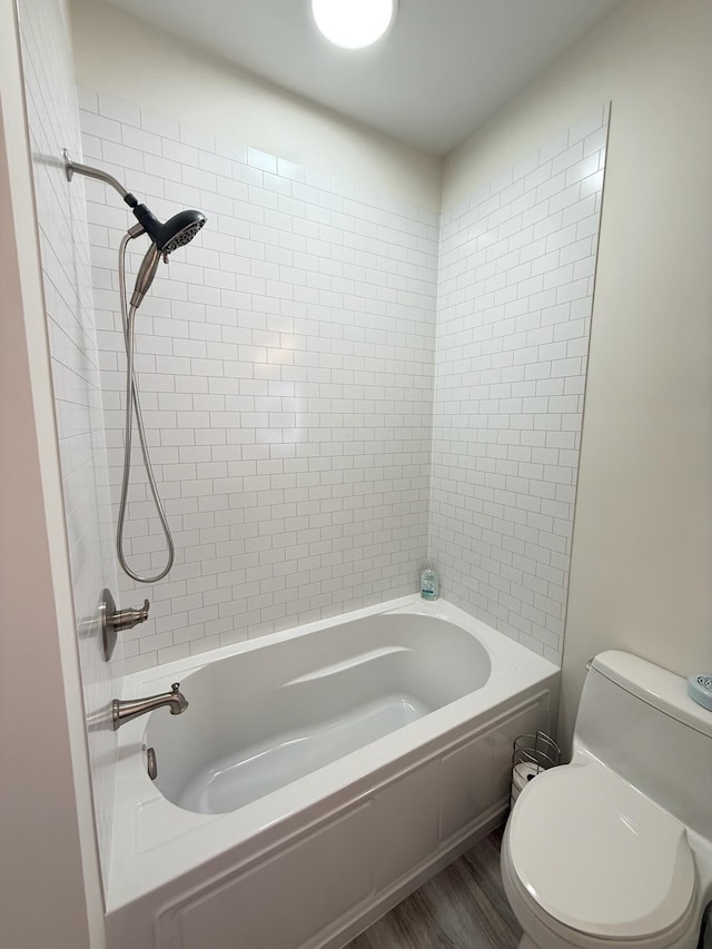 1225 Blakeway St Unit 906, Charleston, SC 29492 - full bath featuring bathing tub / shower combination, toilet, and wood finished floors