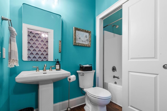 2792 River Vista Way, Mount Pleasant, SC 29466 - bathroom with wood finished floors, toilet, bathtub / shower combination, and baseboards