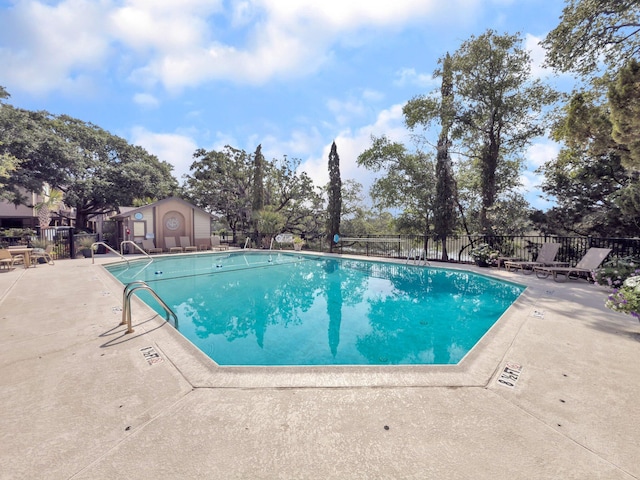 1948 Marsh Oak Ln, Seabrook Island, SC 29455 - community pool with a patio area
