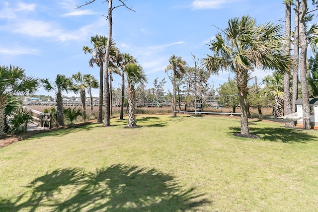 1720 Bowline Dr, Mount Pleasant, SC 29466 - view of yard