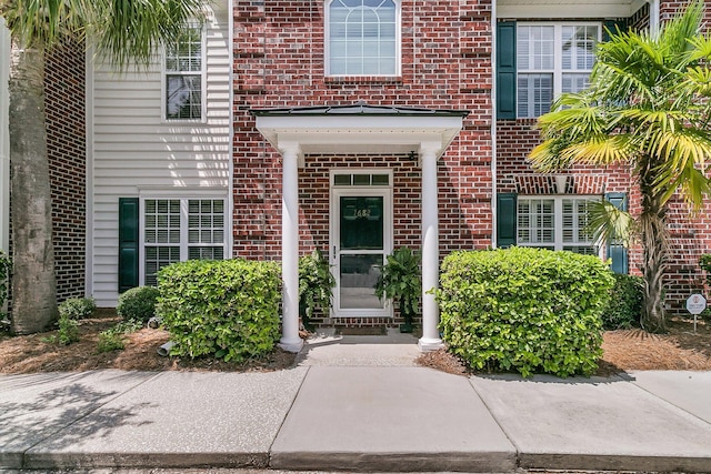 1682 Camfield Ln, Mount Pleasant, SC 29466 - entrance to property featuring brick siding