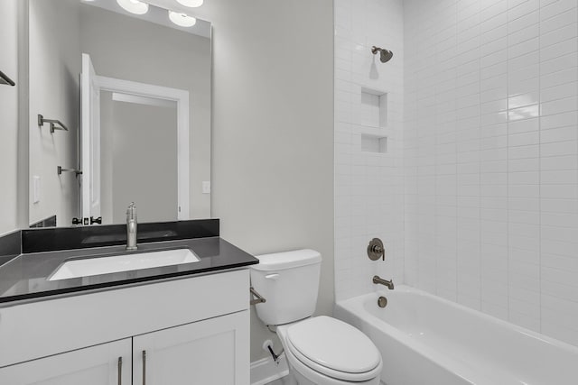 395 Wappoo Trace Ln, Summerville, SC 29486 - bathroom featuring toilet, vanity, and shower / bath combination