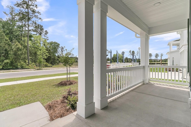 395 Wappoo Trace Ln, Summerville, SC 29486 - view of porch