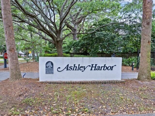 2206 Weepoolow Trl, Charleston, SC 29407 - view of community sign