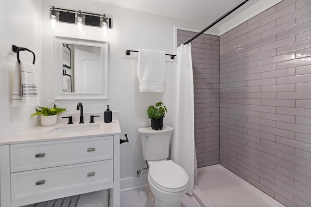 2608 Seymour Ave, North Charleston, SC 29405 - bathroom with vanity and tiled shower