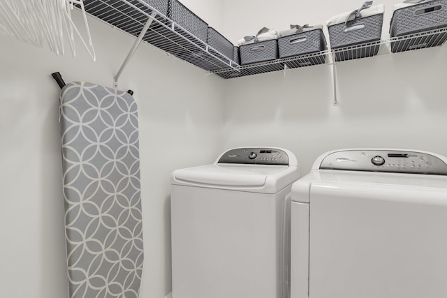 656 Coleman Blvd Unit 703, Mount Pleasant, SC 29464 - laundry area featuring washing machine and dryer