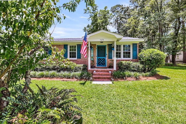 7274 Commodore Rd, Hollywood, SC 29449 - view of front of property with a front lawn and brick siding