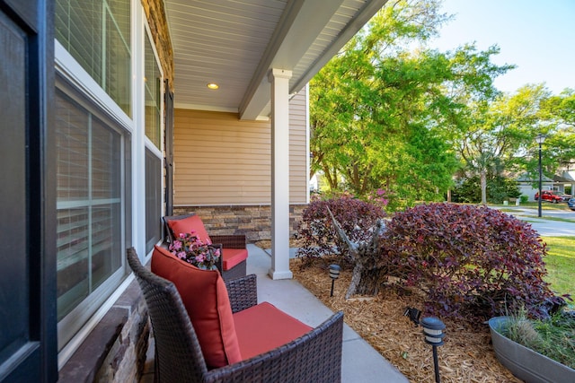 1606 Stovall Ct, Johns Island, SC 29455 - balcony with a porch