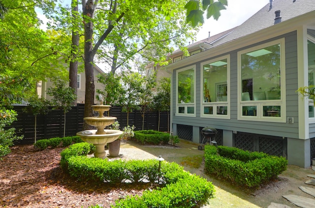 view of yard featuring fence