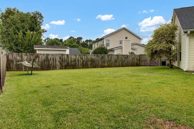 104 Lancaster Ct, Goose Creek, SC 29445 - view of fenced backyard