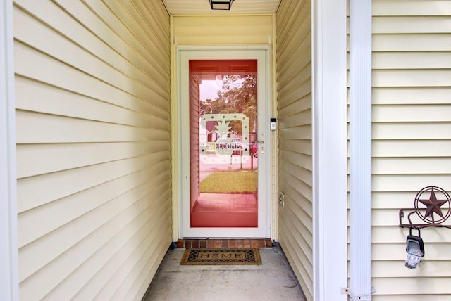 104 Lancaster Ct, Goose Creek, SC 29445 - view of exterior entry
