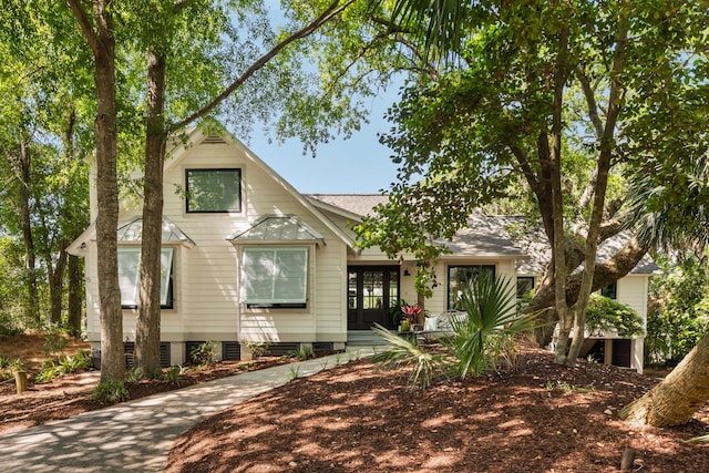 15 Edgewater Aly, Isle Of Palms, SC 29451 - view of front facade with a shingled roof