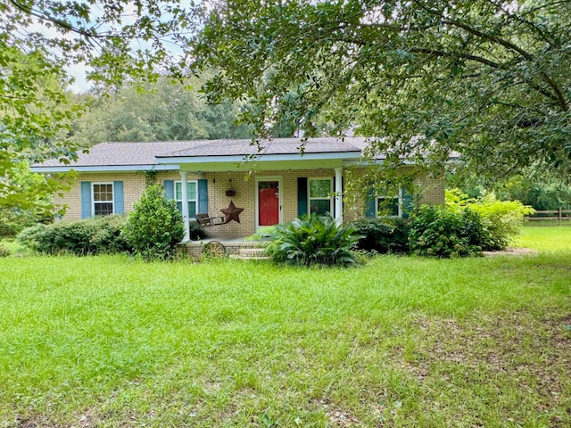 ranch-style house with a front yard