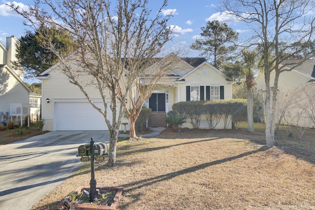 view of front of house featuring a garage